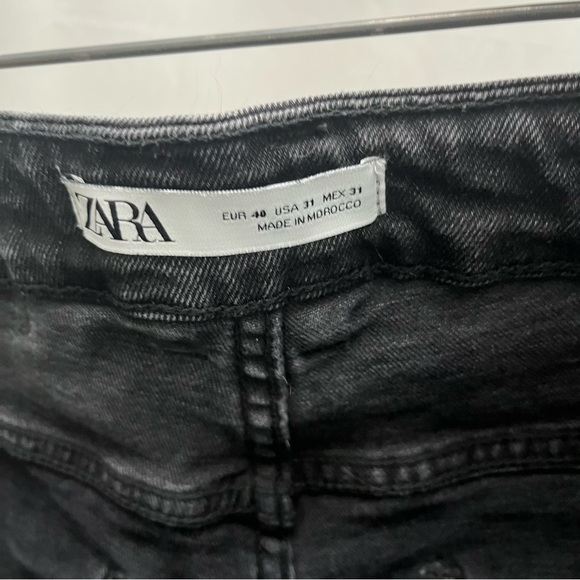 Zara Man - size 31 - black denim shorts - 99% cotton - lightly faded - Picture 4 of 5
